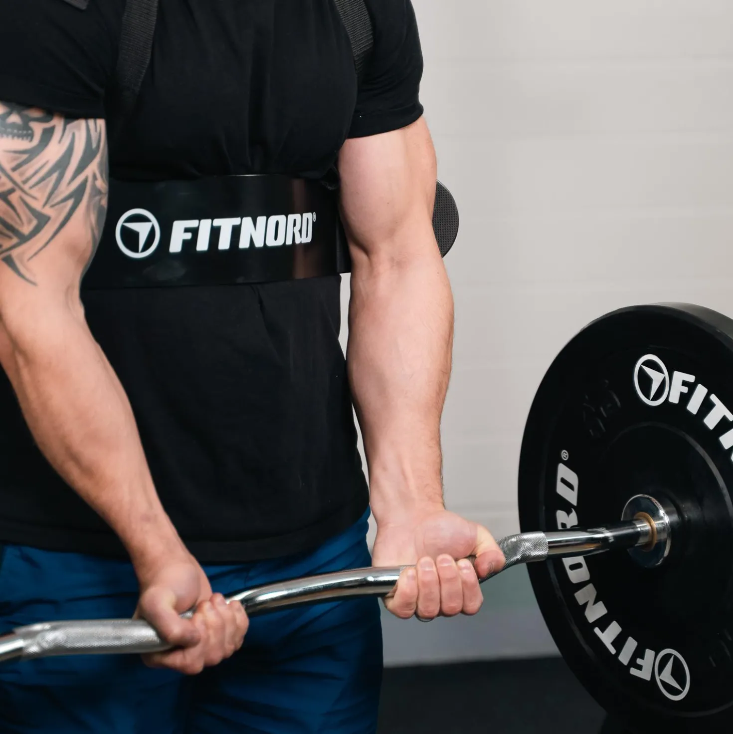FitNord Arm Blaster Hauiskääntötuki