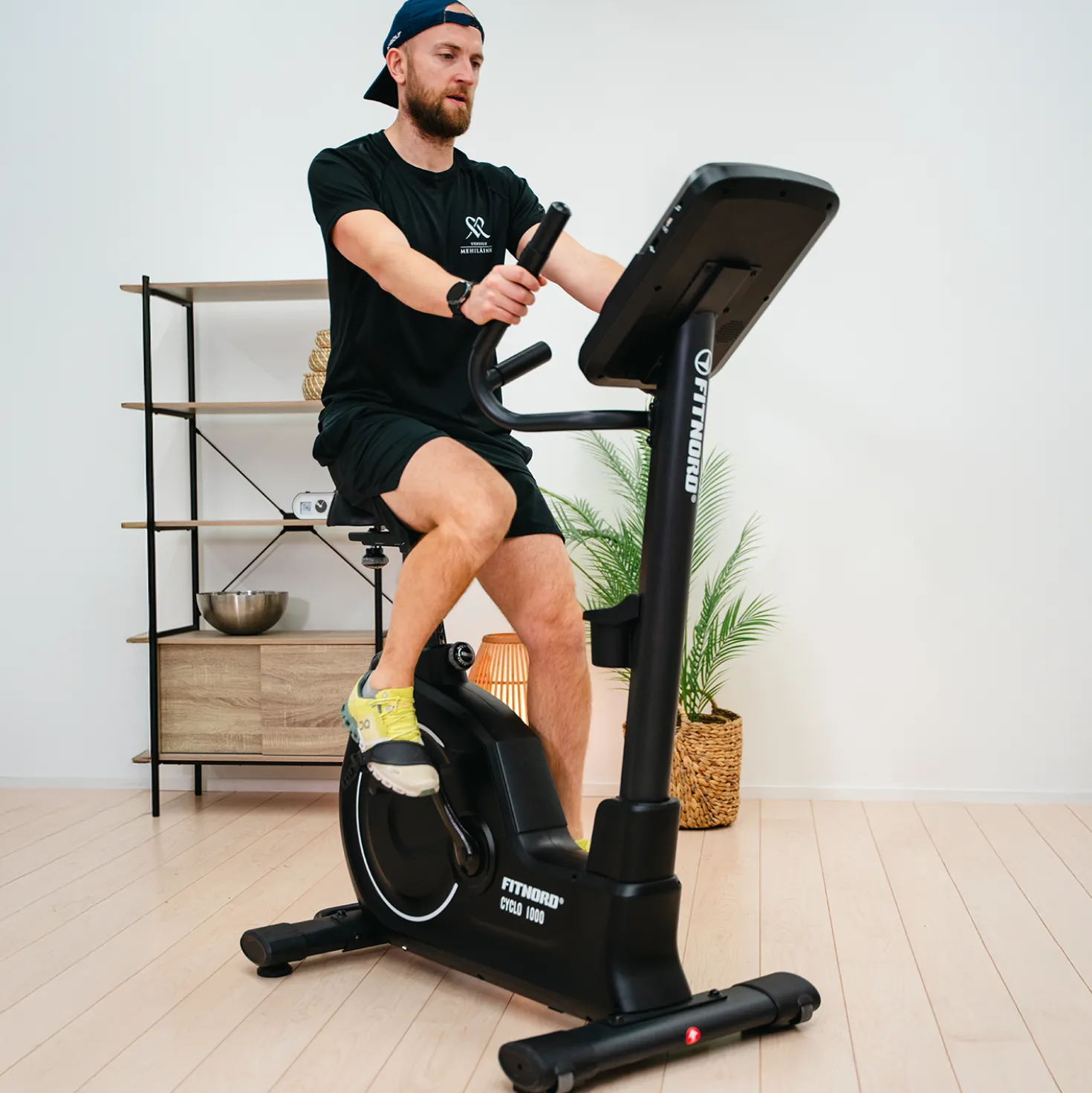 FitNord Cyclo 1000 Kuntopyörä (VUODEN LISÄTAKUU KAUPAN PÄÄLLE)