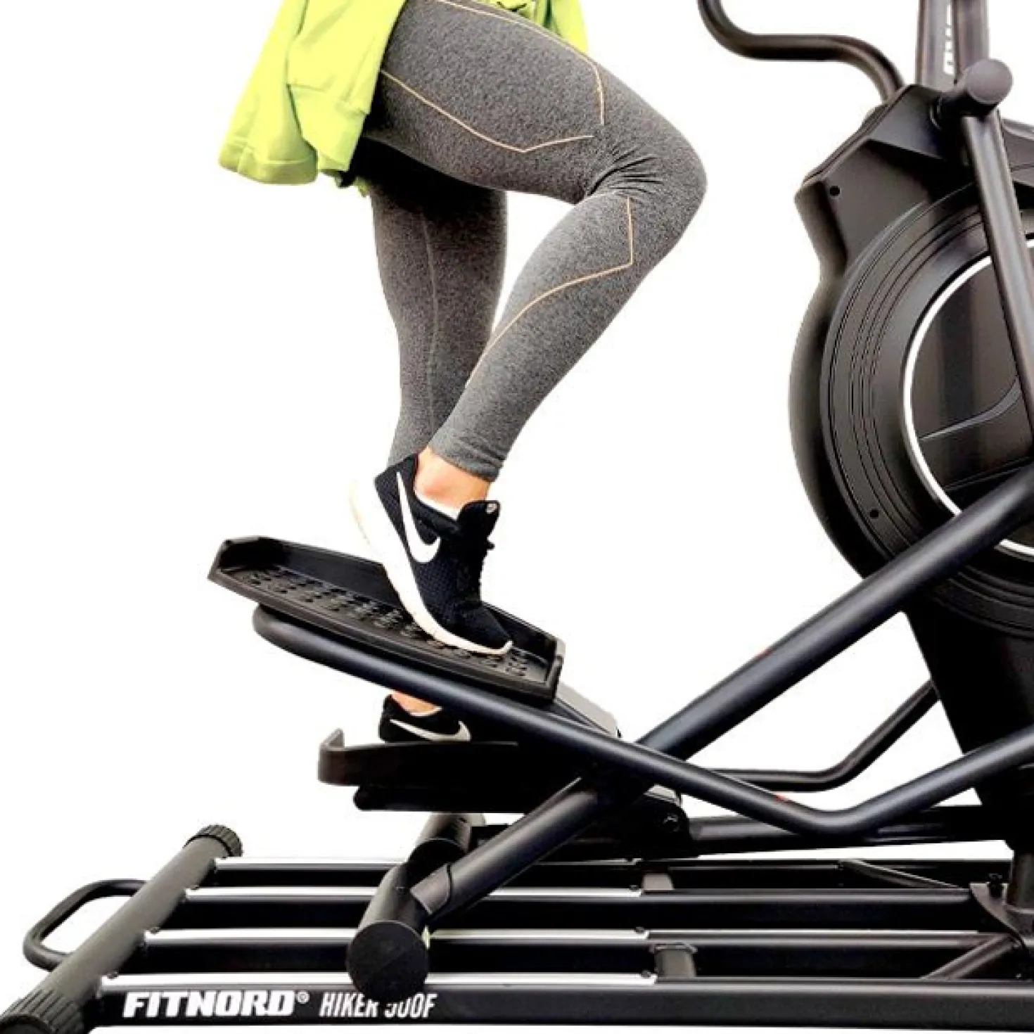 FitNord Hiker 500F Crosstrainer (VUODEN LISÄTAKUU KAUPAN PÄÄLLE)