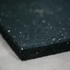 FitNord Kumilaatta 1m x 1m x 30mm, musta valkoisilla pilkuilla