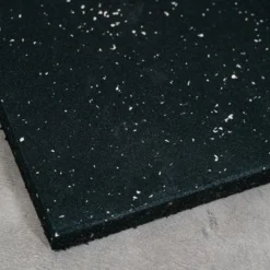 FitNord Kumilaatta 1m x 1m x 30mm, musta valkoisilla pilkuilla