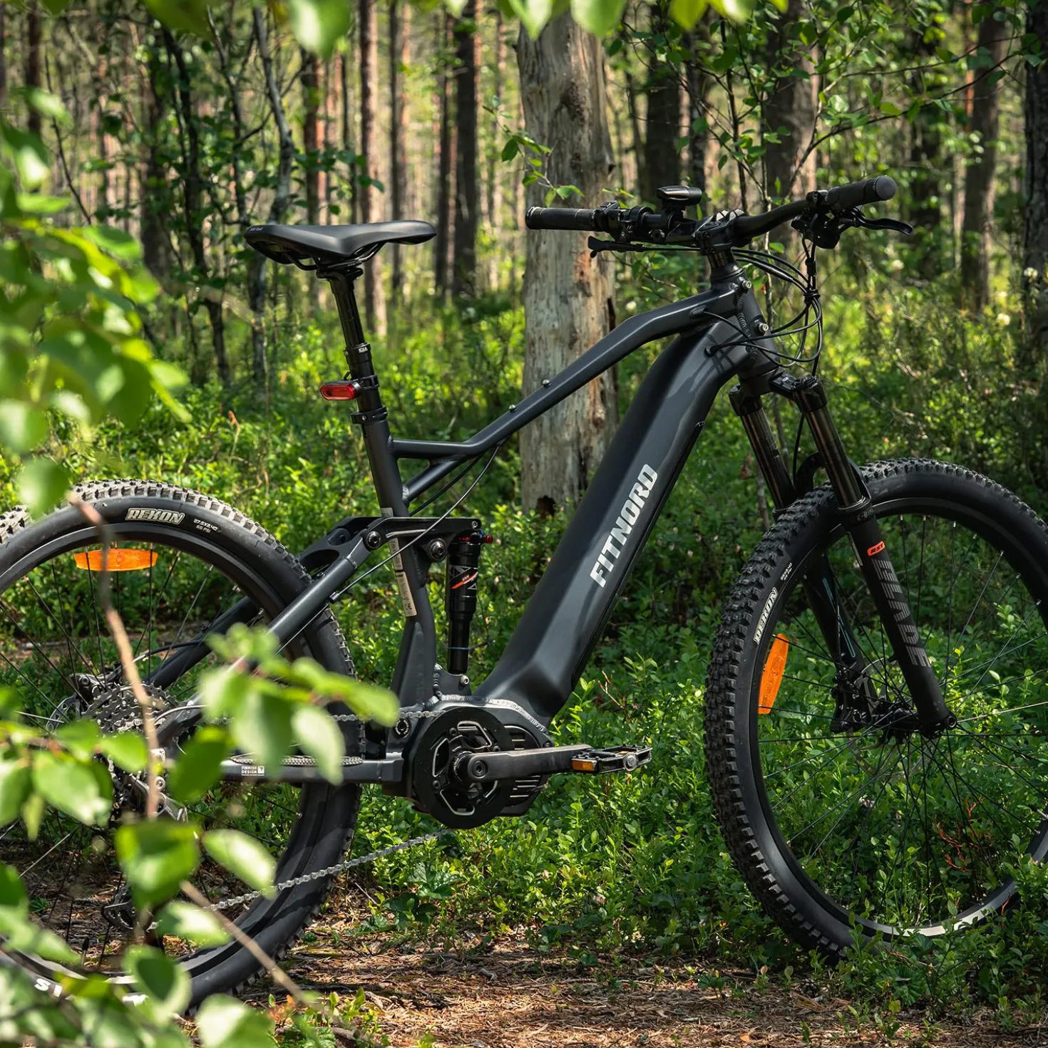FitNord Ranger 700FS Sähkömaastopyörä G2, musta