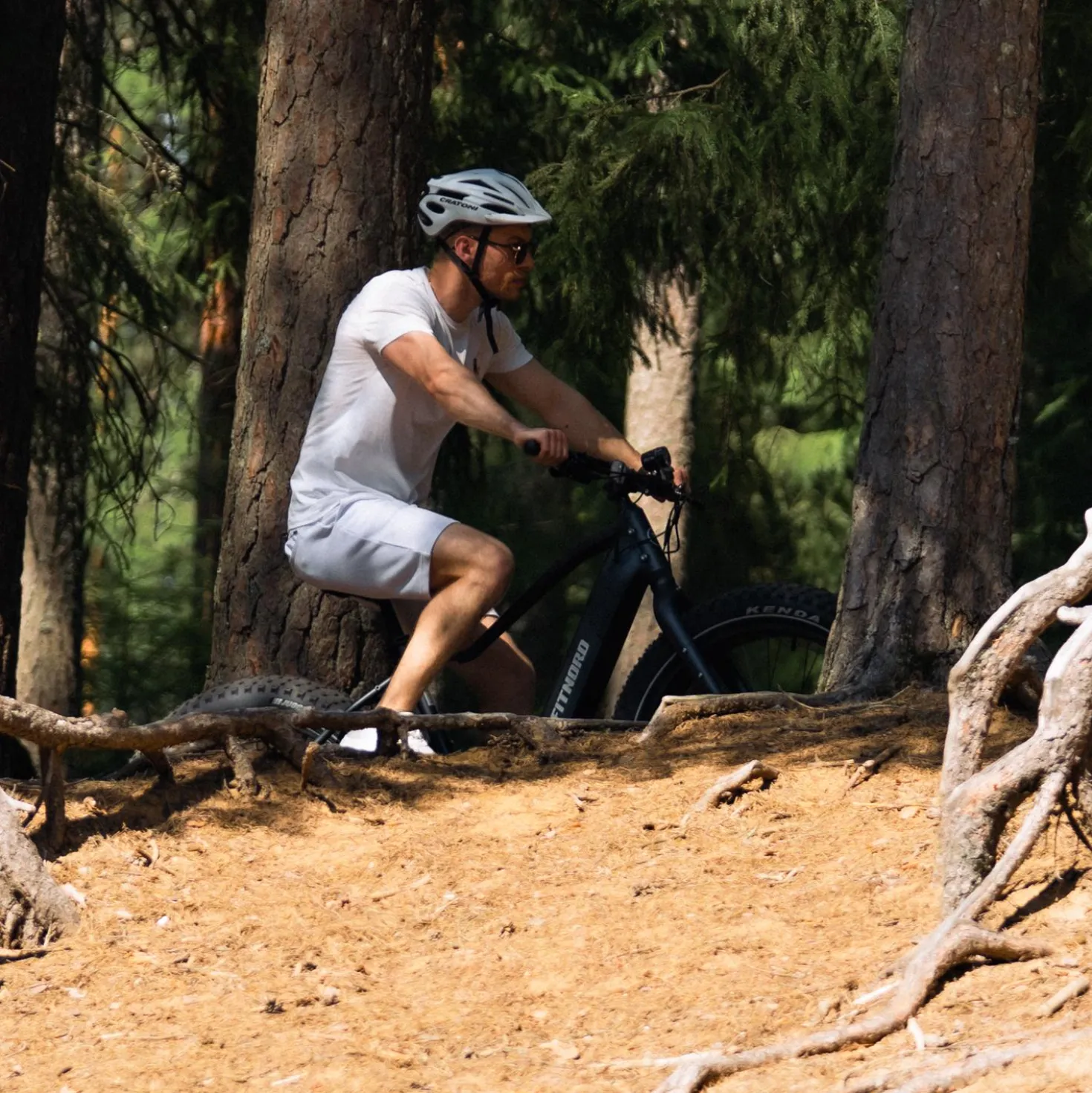 FitNord Rumble 500 Sähköfatbike G2, musta