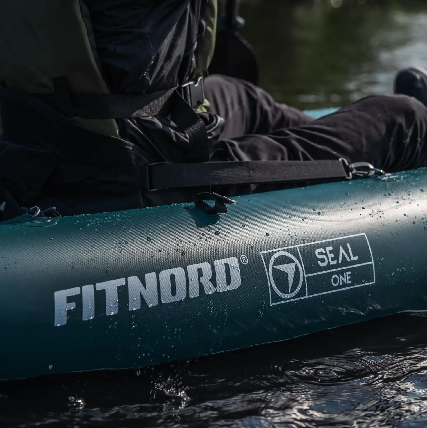 FitNord Seal One ilmatäytteinen kajakki, tummanvihreä (1-istuttava) G2