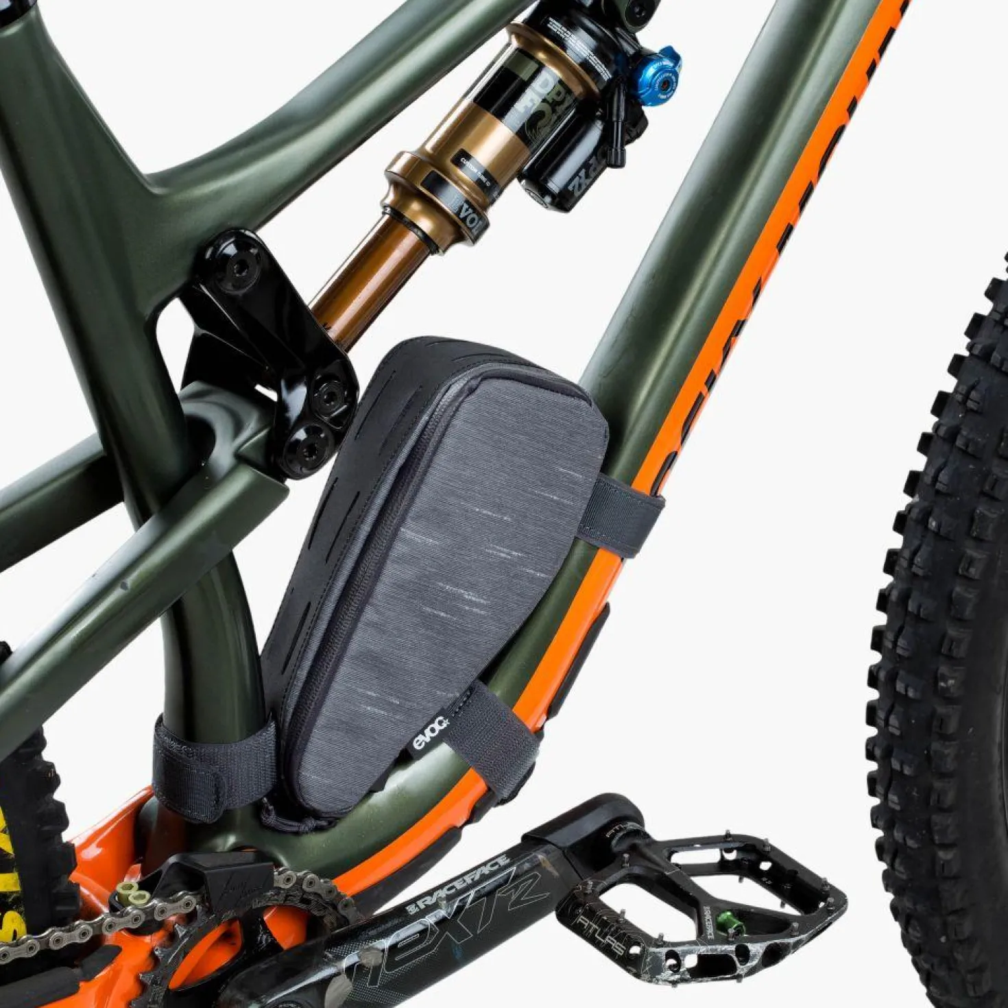 Pyörälaukku Evoc Multiframe Pack WP M
