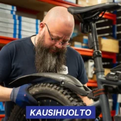 Sähköpyörän kausihuolto Vantaan tai Tampereen toimipisteessä